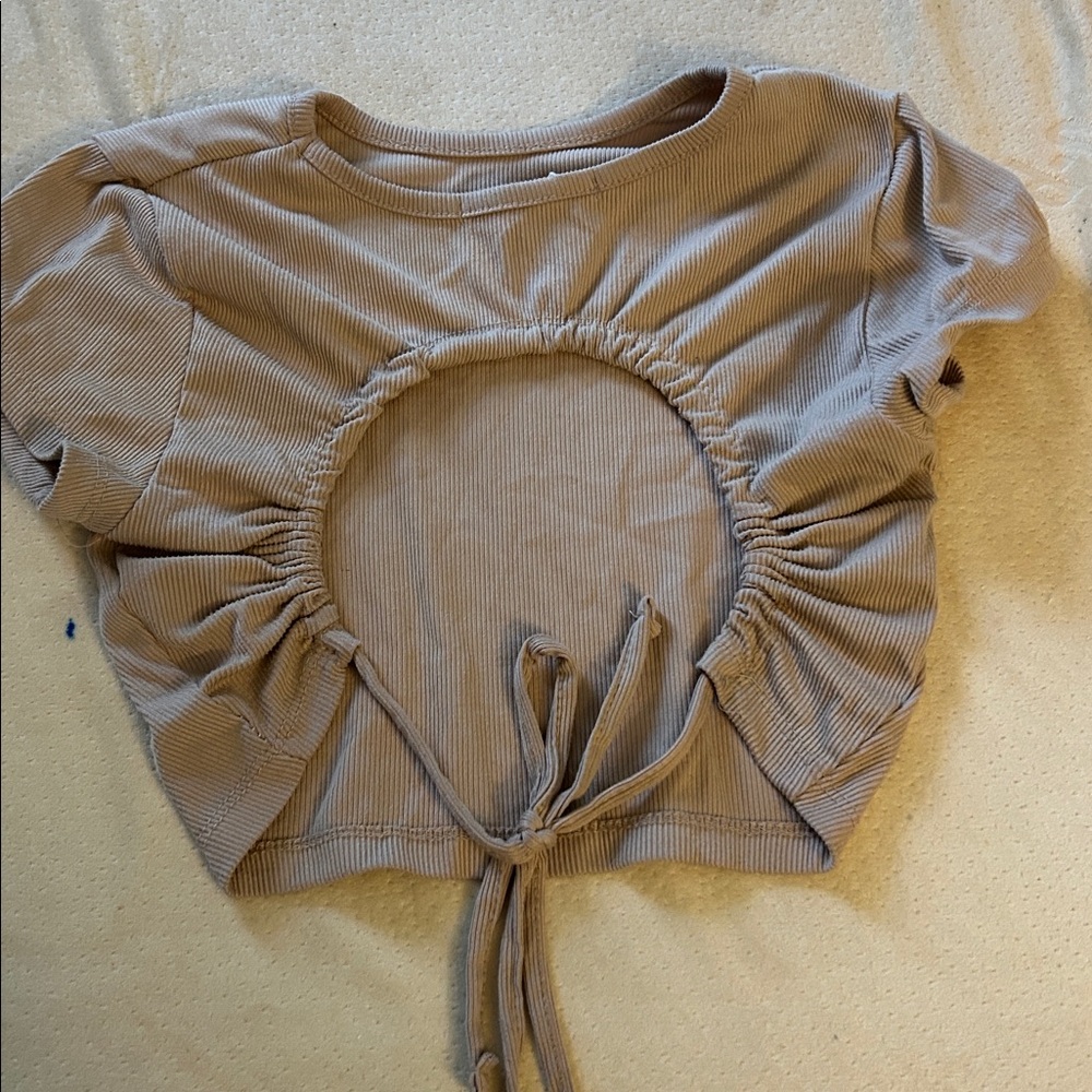 Eye Candy Ribbed Gray Top - Picture 2 of 2